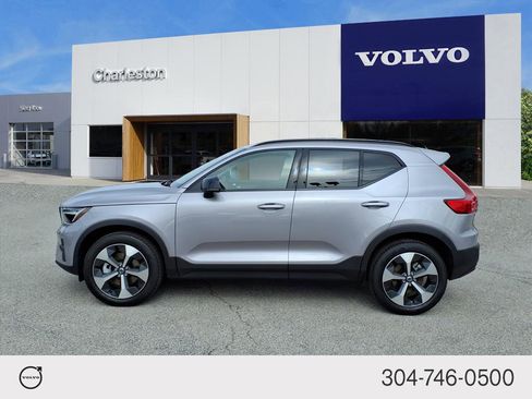 New 2026 Volvo XC40 B5 Core w/ Climate Package image 6