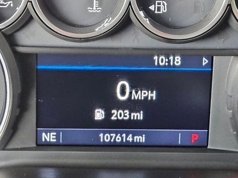 Used 2020 Chevrolet Silverado 1500 LT w/ LT Value Package image 9