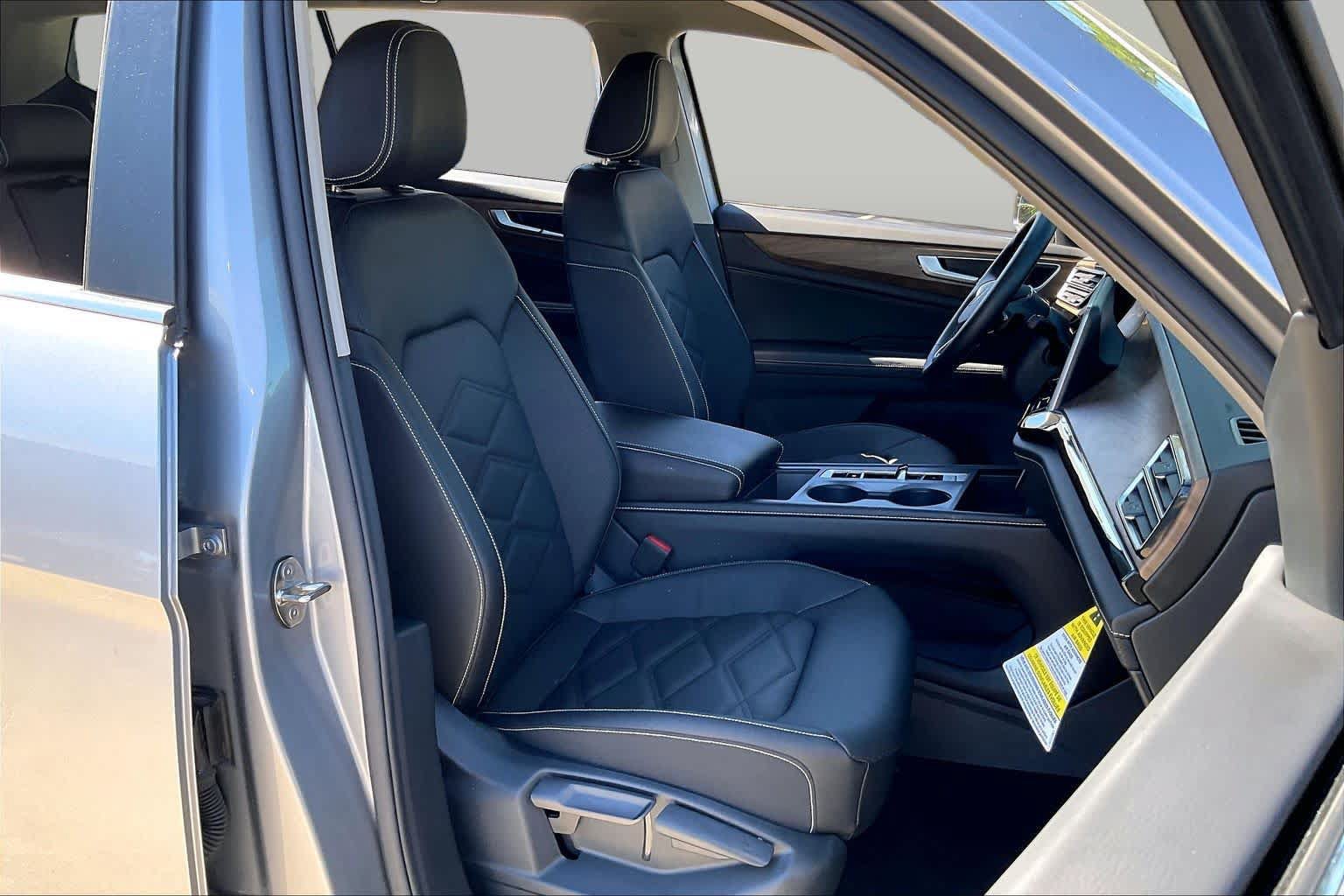 Used 2026 Volkswagen Atlas SE FWD image 9