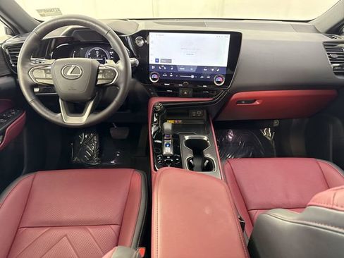 Certified 2026 Lexus NX 350 AWD w/ Accessory Package (2T) image 27