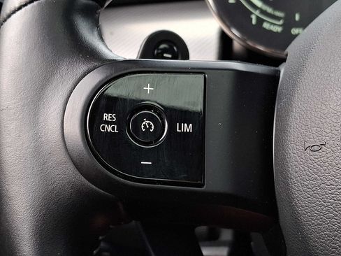 Used 2024 MINI Cooper S FWD image 18