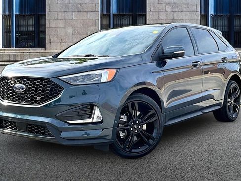 Used 2023 Ford Edge ST w/ Equipment Group 401A AWD/4WD image 2