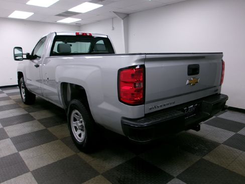 Used 2014 Chevrolet Silverado 1500 W/T w/ Trailering Package image 2