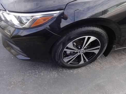 Used 2022 Nissan Sentra SV image 4