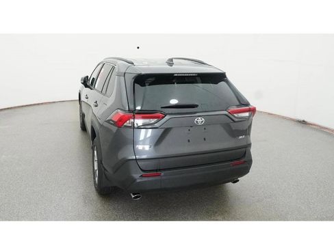 Certified 2025 Toyota RAV4 XLE image 28