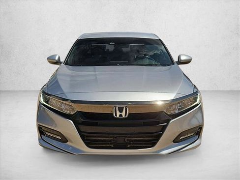 Used 2020 Honda Accord Sport image 2