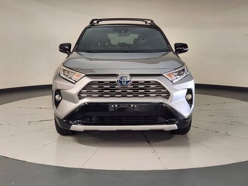Used 2019 Toyota RAV4 XSE AWD/4WD image 9