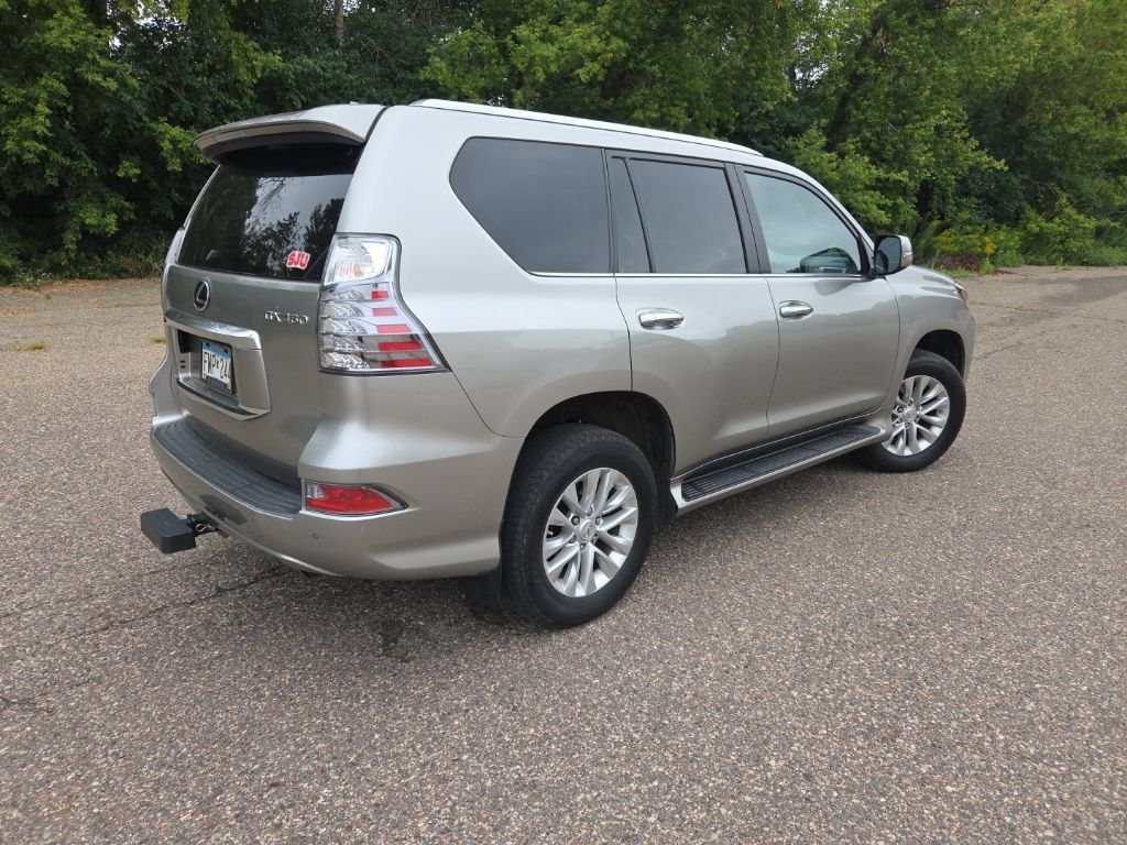 Used 2021 Lexus GX 460 Premium w/ Premium Package AWD/4WD image 15