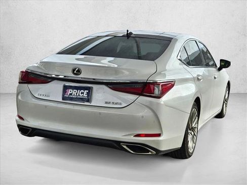 Used 2021 Lexus ES 350 Ultra Luxury image 5