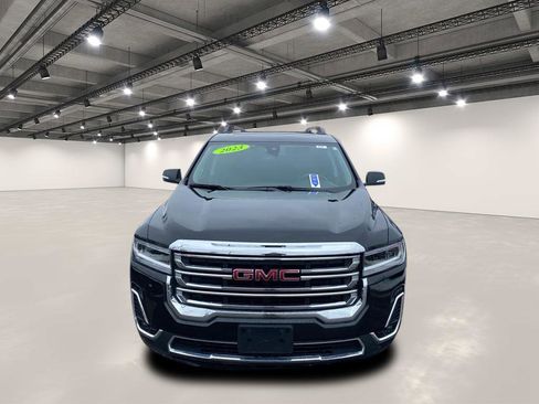 Used 2023 GMC Acadia SLT w/ Preferred Package image 2