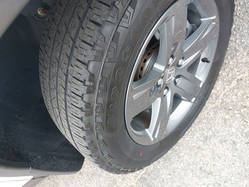 Used 2023 Honda Ridgeline RTL-E image 35