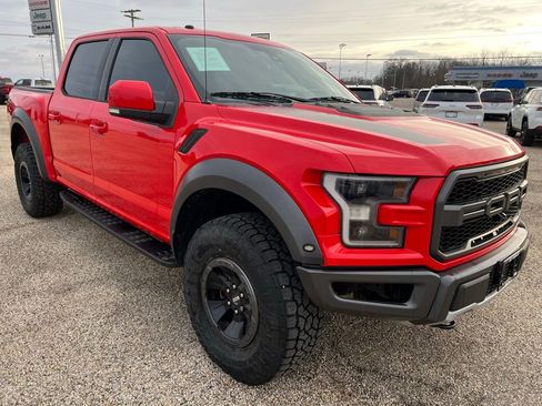 Used 2018 Ford F150 Raptor w/ Equipment Group 802A Luxury image 5