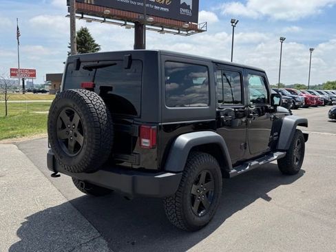 Used 2015 Jeep Wrangler Unlimited Sport w/ Quick Order Package 24S AWD/4WD image 33