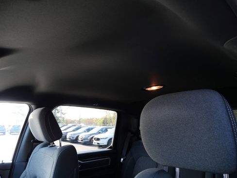 Used 2020 RAM 1500 Big Horn AWD/4WD image 11