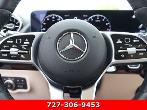 Certified 2023 Mercedes-Benz GLA 250 4MATIC image 25