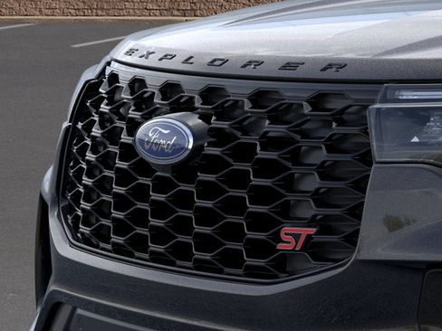 New 2026 Ford Explorer ST AWD/4WD image 40
