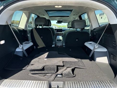 Used 2026 Hyundai Ioniq 9 Calligraphy AWD/4WD image 8