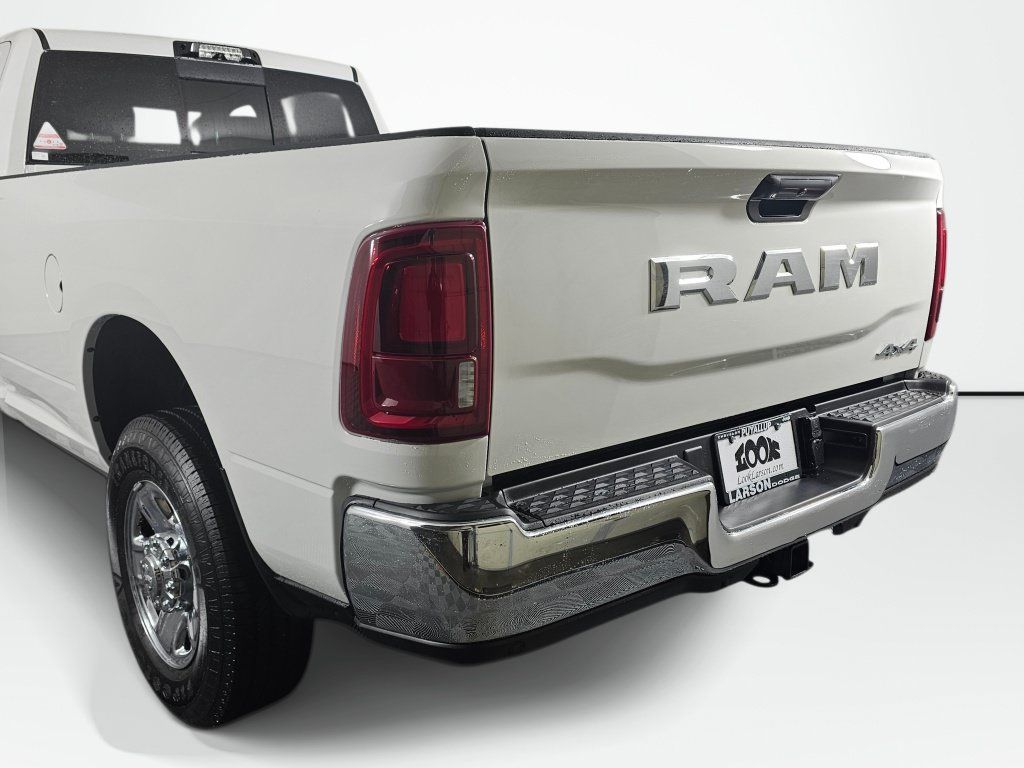 New 2026 RAM 3500 Tradesman AWD/4WD image 16