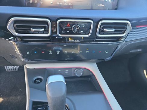 New 2026 Nissan Sentra SL w/ Floor Mat Package FWD image 29
