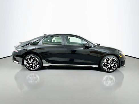 New 2025 Hyundai Ioniq 6 SEL image 4