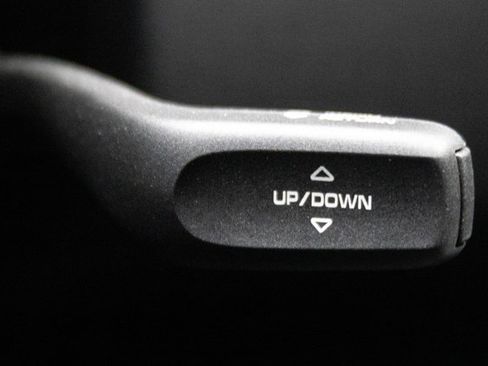 Used 2025 Porsche 718 Cayman image 63