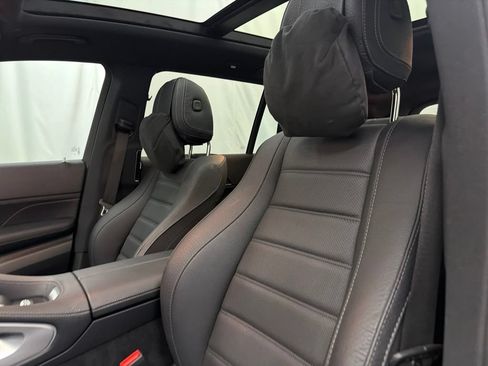 Certified 2025 Mercedes-Benz GLS 580 4MATIC image 13