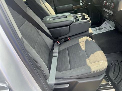 Used 2021 Chevrolet Silverado 1500 LT image 12