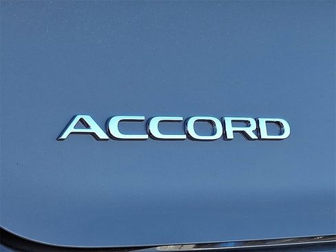 New 2025 Honda Accord SE image 5