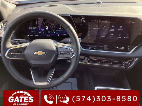 Used 2025 Chevrolet Equinox LT image 16