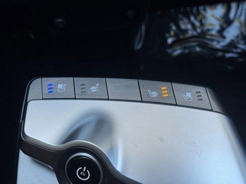 Used 2024 Kia EV6 Wind w/ Wind Technology Package image 29