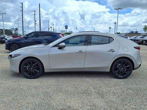 New 2026 MAZDA MAZDA3 2.5 S Hatchback w/ Premium Pkg FWD image 8