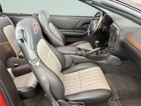 Used 2002 Chevrolet Camaro Z28 w/ SS Performance/Appearance Pkg image 25