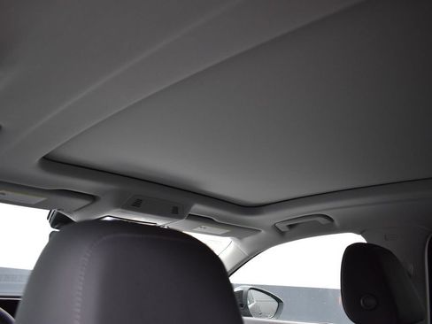 New 2026 Audi Q3 quattro 2.0T AWD/4WD image 19