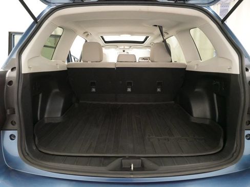 Used 2015 Subaru Forester 2.5i Premium w/ All-Weather Package AWD/4WD image 10