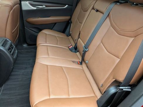 Certified 2023 Cadillac XT5 Premium Luxury AWD/4WD image 22