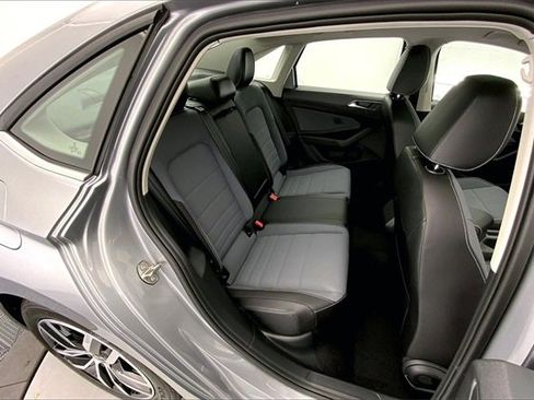 New 2026 Volkswagen Jetta SE image 10