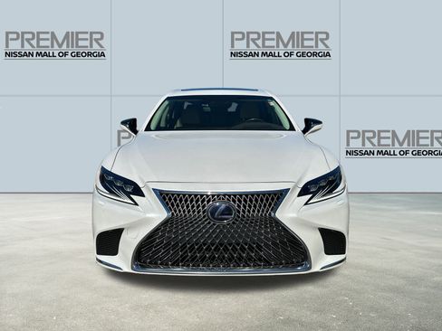 Used 2018 Lexus LS 500h image 2