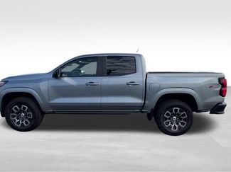 Certified 2024 Chevrolet Colorado Z71 w/ Z71 Convenience Package 2 AWD/4WD video 3