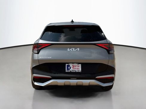 Used 2025 Kia Sportage LX FWD image 6