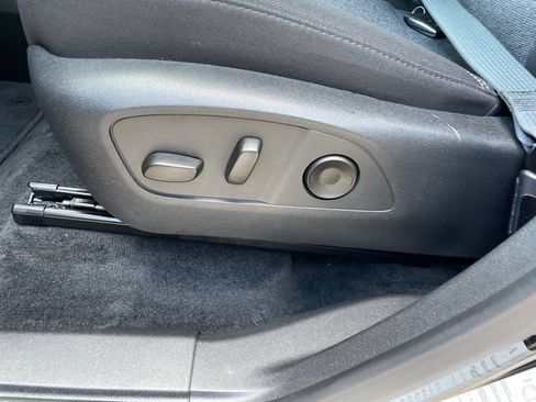Used 2025 GMC Acadia Elevation AWD/4WD image 40
