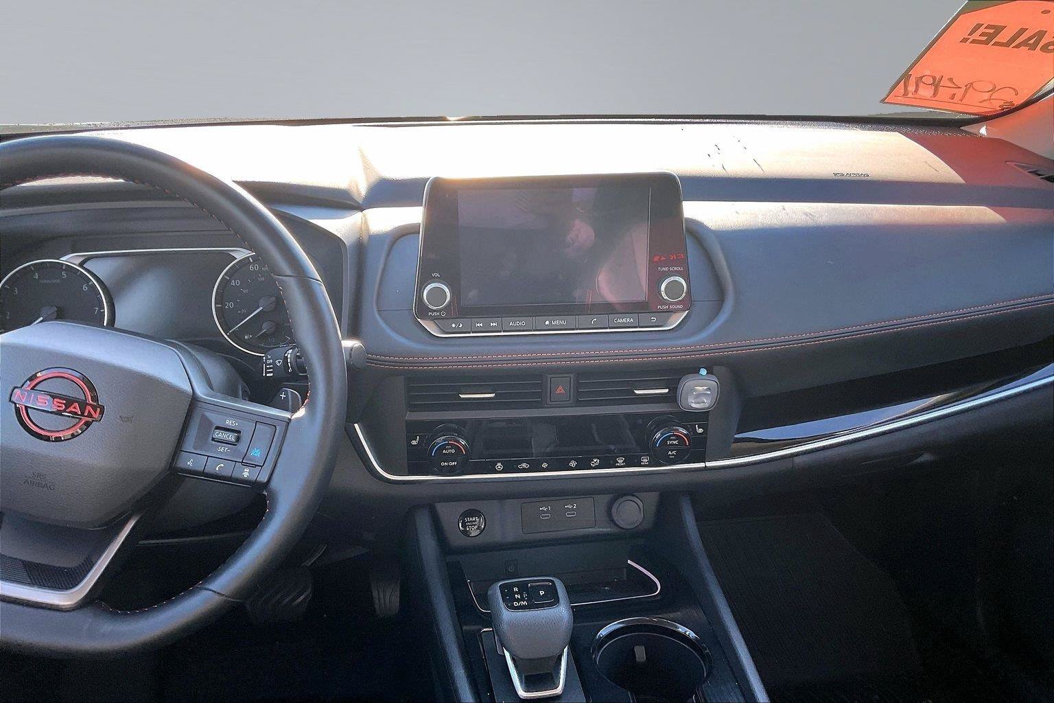 Used 2025 Nissan Rogue SV w/ Rock Creek Premium Package AWD/4WD image 6