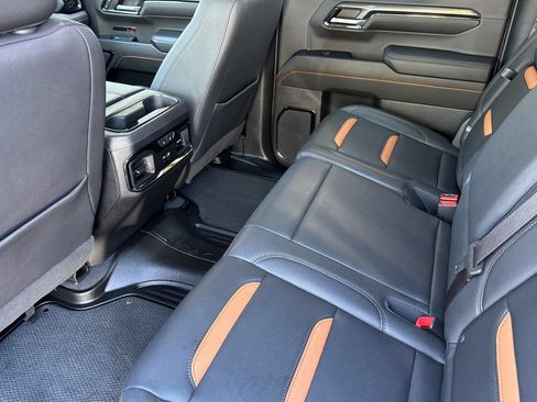 Certified 2023 GMC Sierra 1500 AT4 w/ AT4 Premium Package AWD/4WD image 13