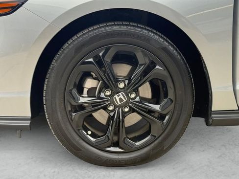 Used 2025 Honda Accord SE image 23