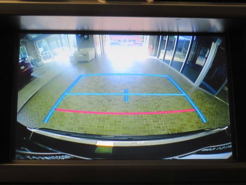 Used 2015 Lexus GX 460 w/ Premium Package image 40