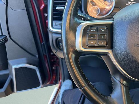 Used 2021 RAM 2500 Laramie w/ Body Color Bumper Group image 16