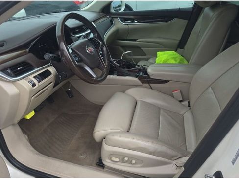 Used 2013 Cadillac XTS Luxury w/ Driver Awareness Package FWD image 21