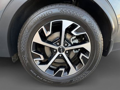 Used 2023 Kia Sportage EX FWD image 11
