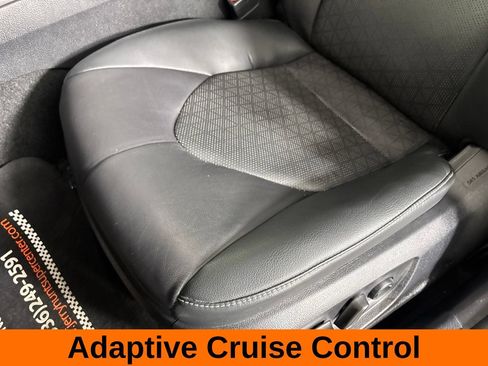 Used 2022 Toyota Camry XSE w/ Carpet Mat Package (TMS) FWD image 15