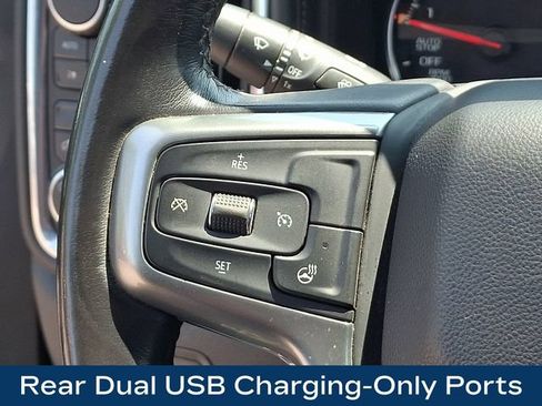 Used 2022 Chevrolet Silverado 1500 LT AWD/4WD image 7