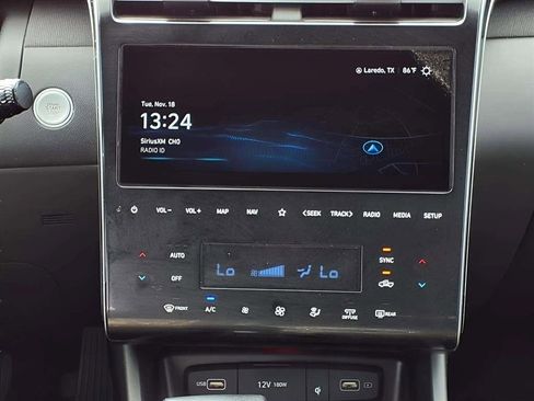 Certified 2023 Hyundai Santa Cruz Limited image 12